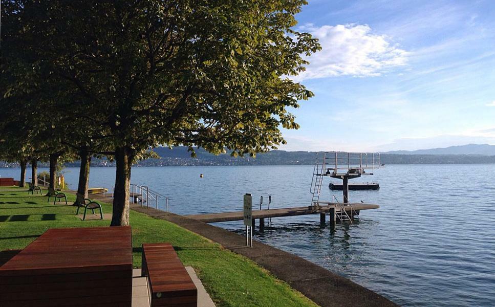 Lake View Private Studio Hotel Richterswil Exterior photo